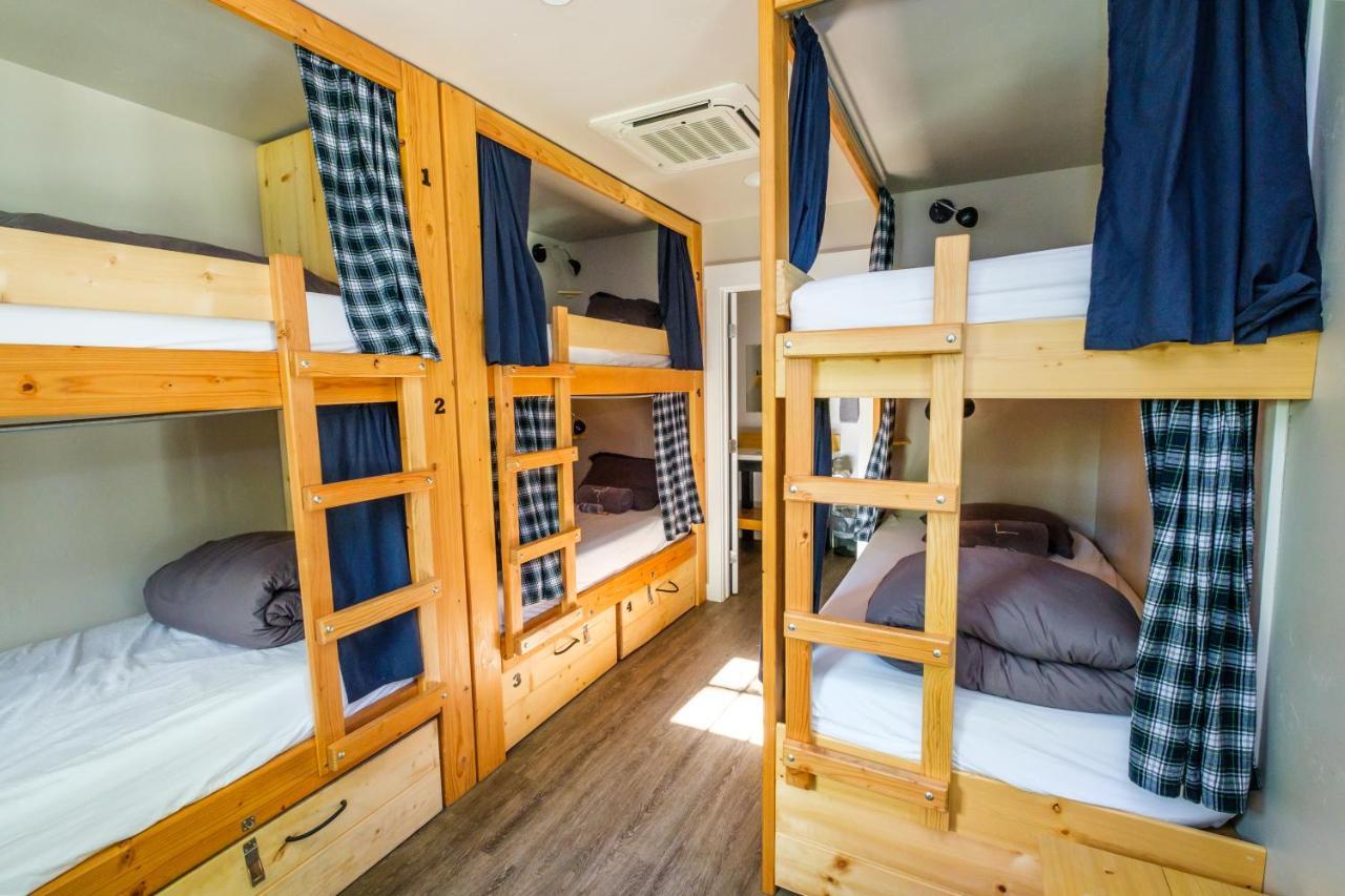 Eastside Guesthouse And Bivy Бишоп Экстерьер фото